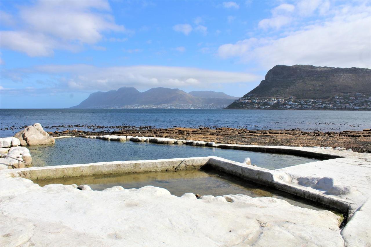 South Peninsula Beach Apartment ケープタウン エクステリア 写真